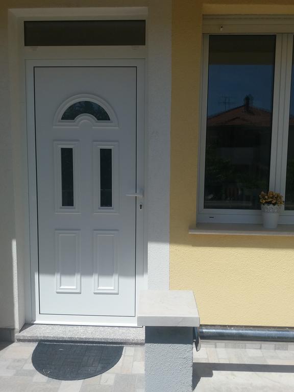 Apartment Lara Trogir Exteriör bild