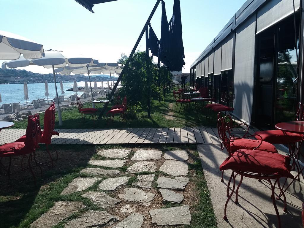 Apartment Lara Trogir Exteriör bild
