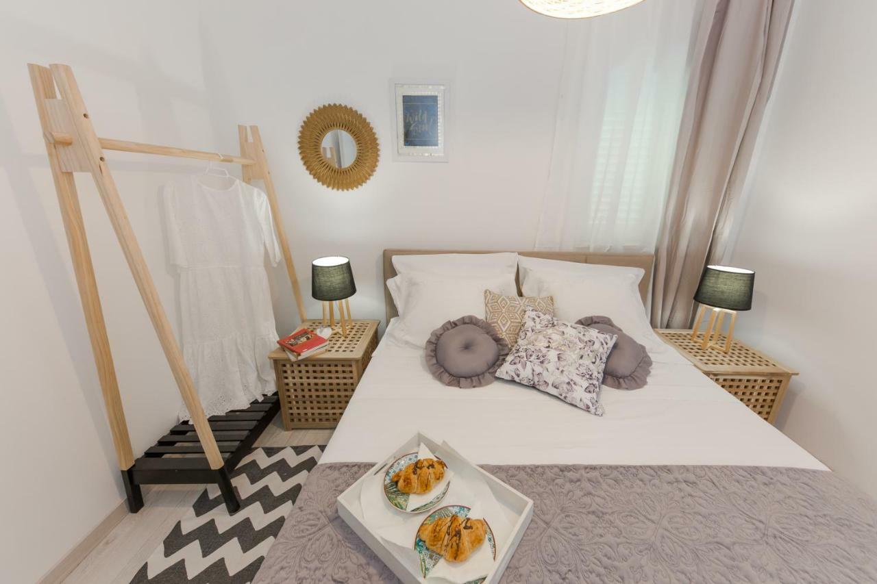 Apartment Lara Trogir Exteriör bild
