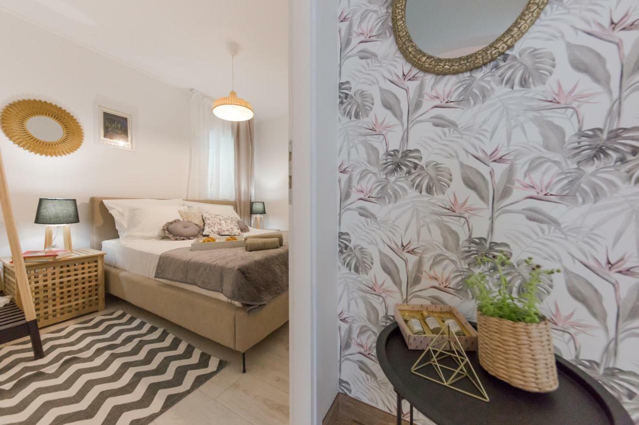 Apartment Lara Trogir Exteriör bild