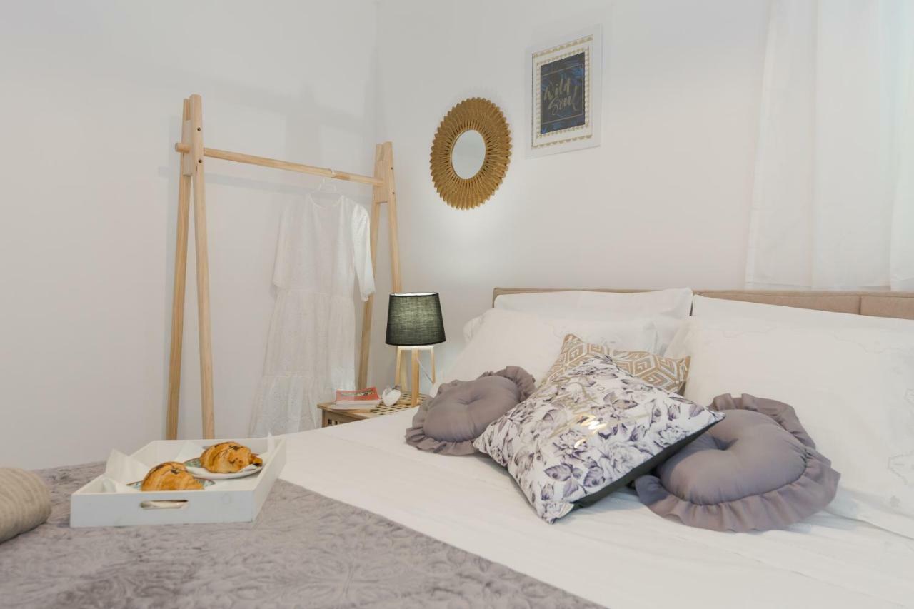 Apartment Lara Trogir Exteriör bild