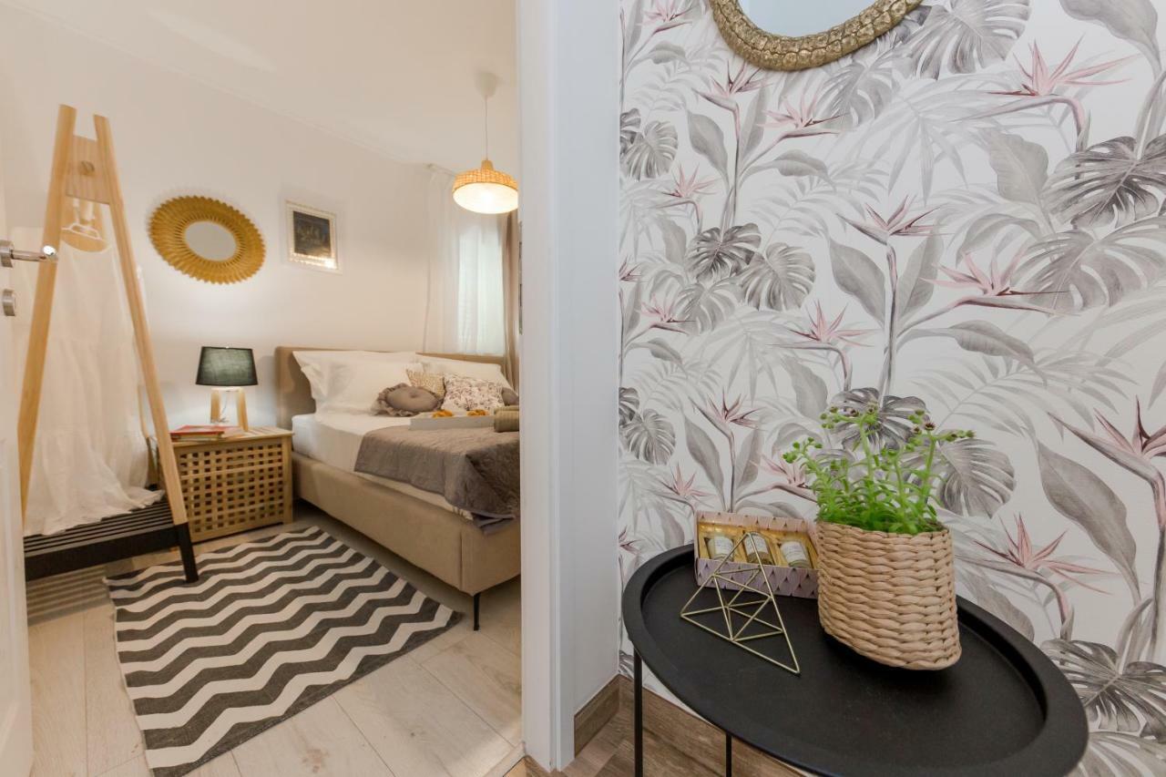 Apartment Lara Trogir Exteriör bild