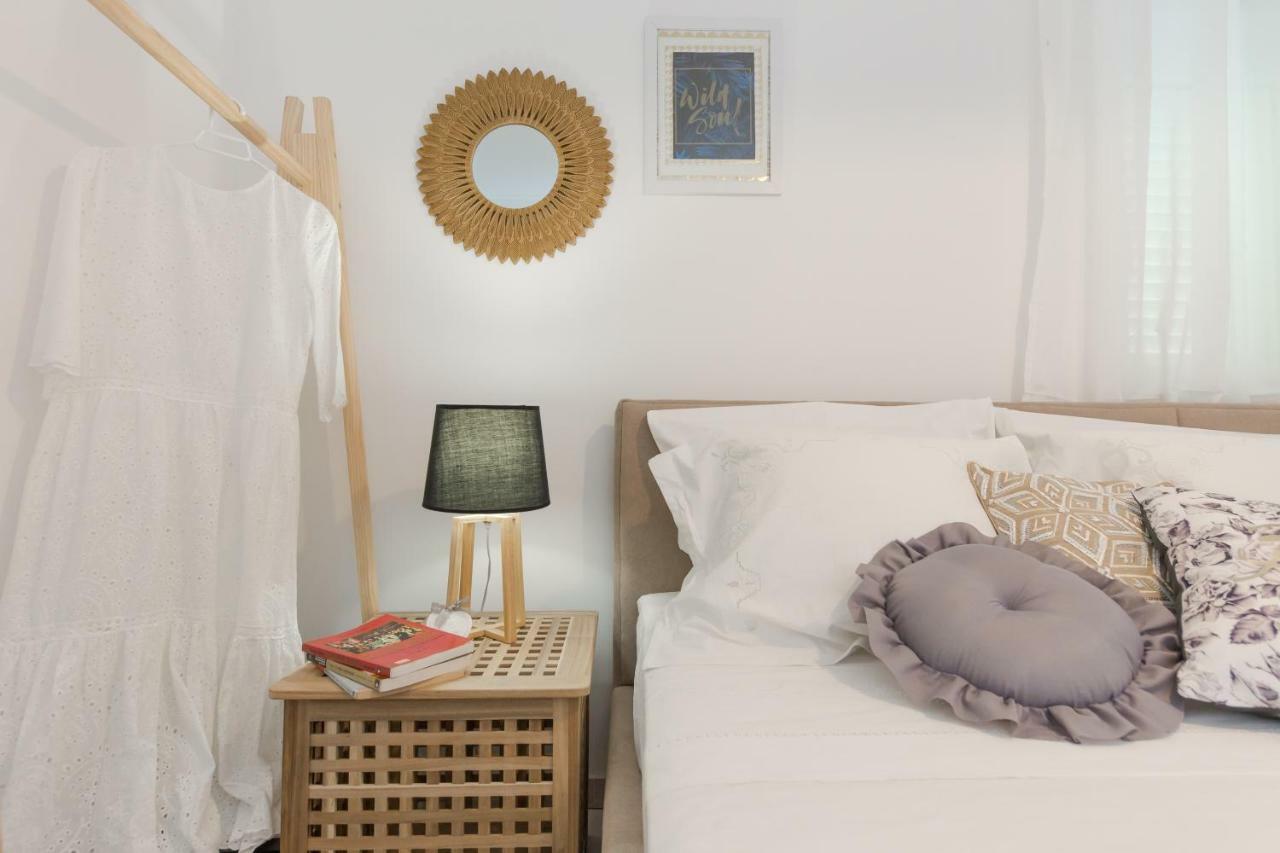 Apartment Lara Trogir Exteriör bild