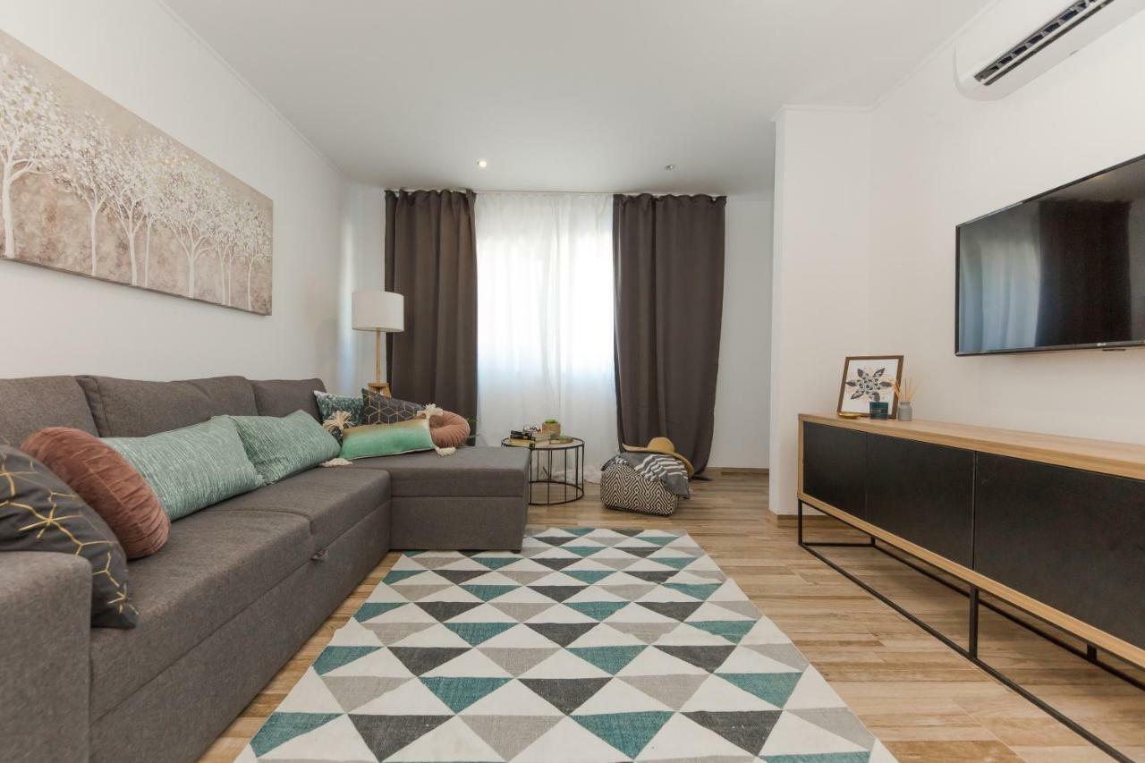 Apartment Lara Trogir Exteriör bild