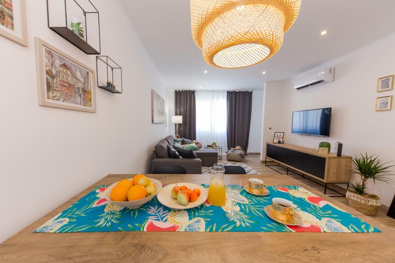 Apartment Lara Trogir Exteriör bild