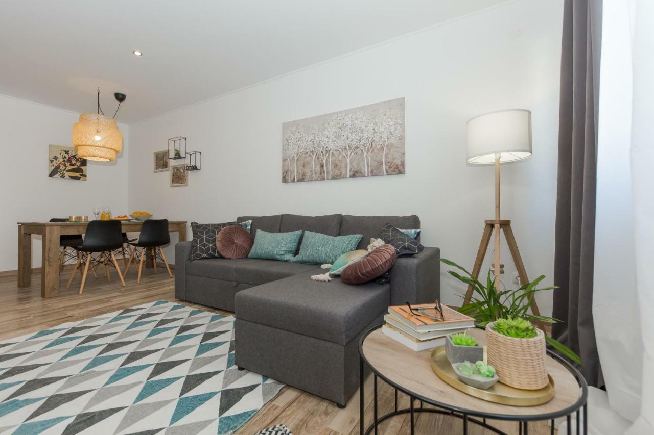 Apartment Lara Trogir Exteriör bild